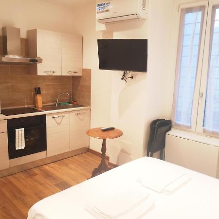 Fontana Cozy Apartment Milan Extérieur photo