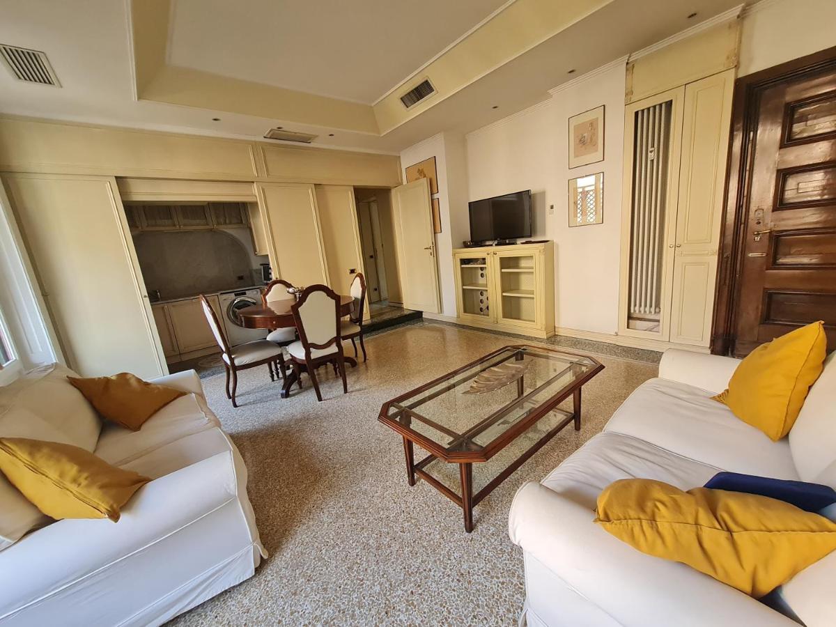Fontana Cozy Apartment Milan Extérieur photo